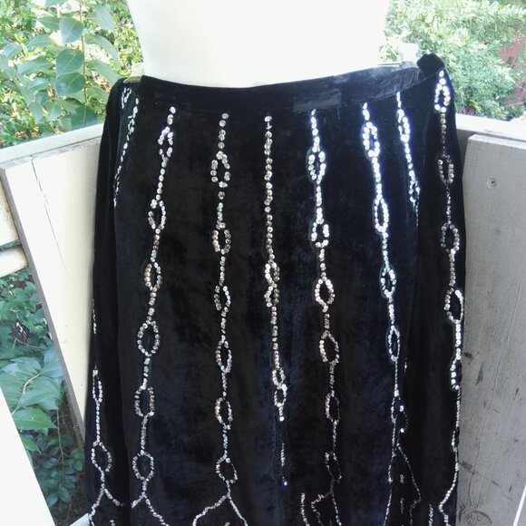 VTG Y2K Black Velvet Sequin Boho Victorian Fairy Whimisygoth Flowy Midi Skirt - Picture 4 of 9